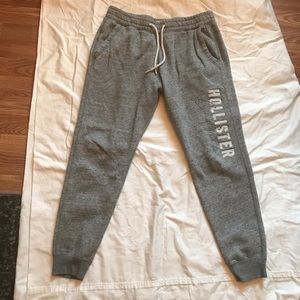Hollister Gray Sweat Pants Size M EUC